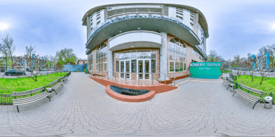 Q university